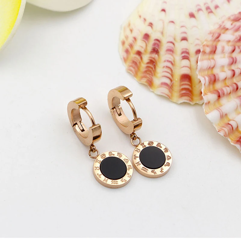 Hot Buckle Twelve Constellations Black and White Shell Earrings Female Titanium Steel Colour Rose Gold Anti-allergic Earring
Hot Buckle Twelve Constellations Black and White Shell Earrings Female Titanium Steel Colour Rose Gold Anti-allergic Earring