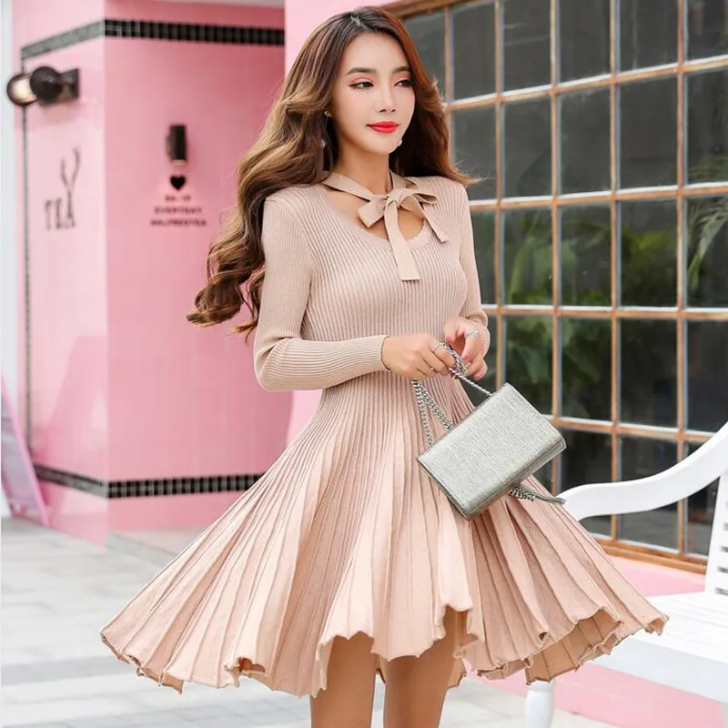 2018 Autumn Winter Sexy Knitted Dress Women Slim Casual Long Sleeve High Waist Sweater Dresses Vestidos high quality
2018 Autumn Winter Sexy Knitted Dress Women Slim Casual Long Sleeve High Waist Sweater Dresses Vestidos high quality