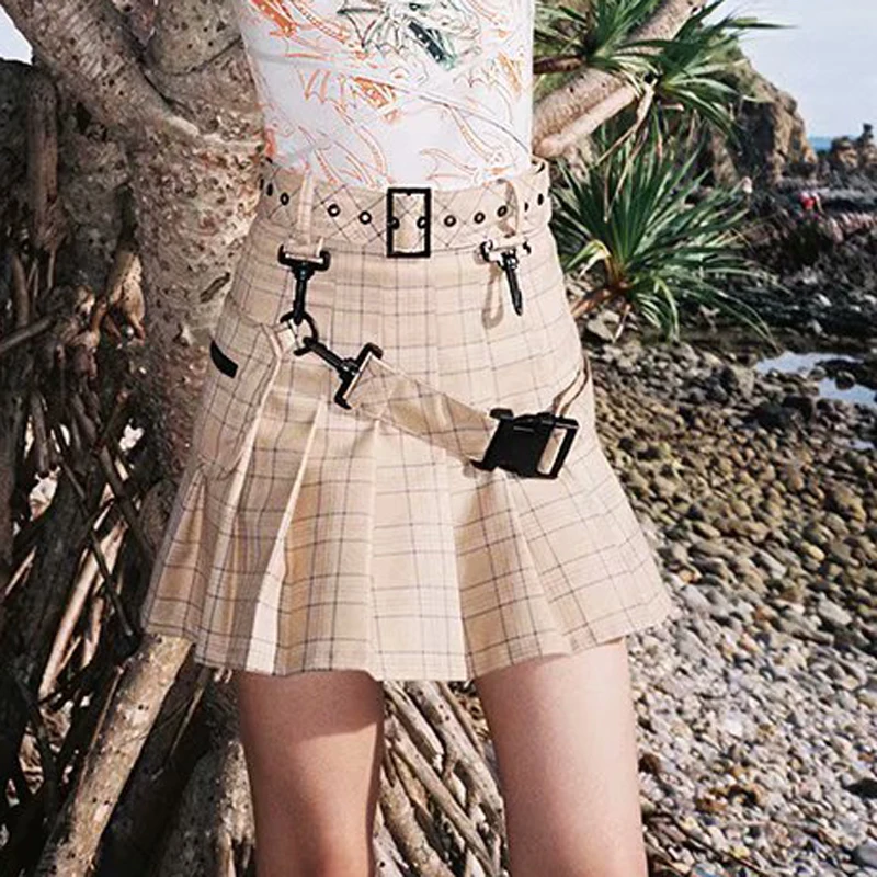 American and European Style Empire Women Plaid Pleated Mini Skirt Casual Street Wear Plaid A-line Mini Skirt with Waist Sashes
American and European Style Empire Women Plaid Pleated Mini Skirt Casual Street Wear Plaid A-line Mini Skirt with Waist Sashes