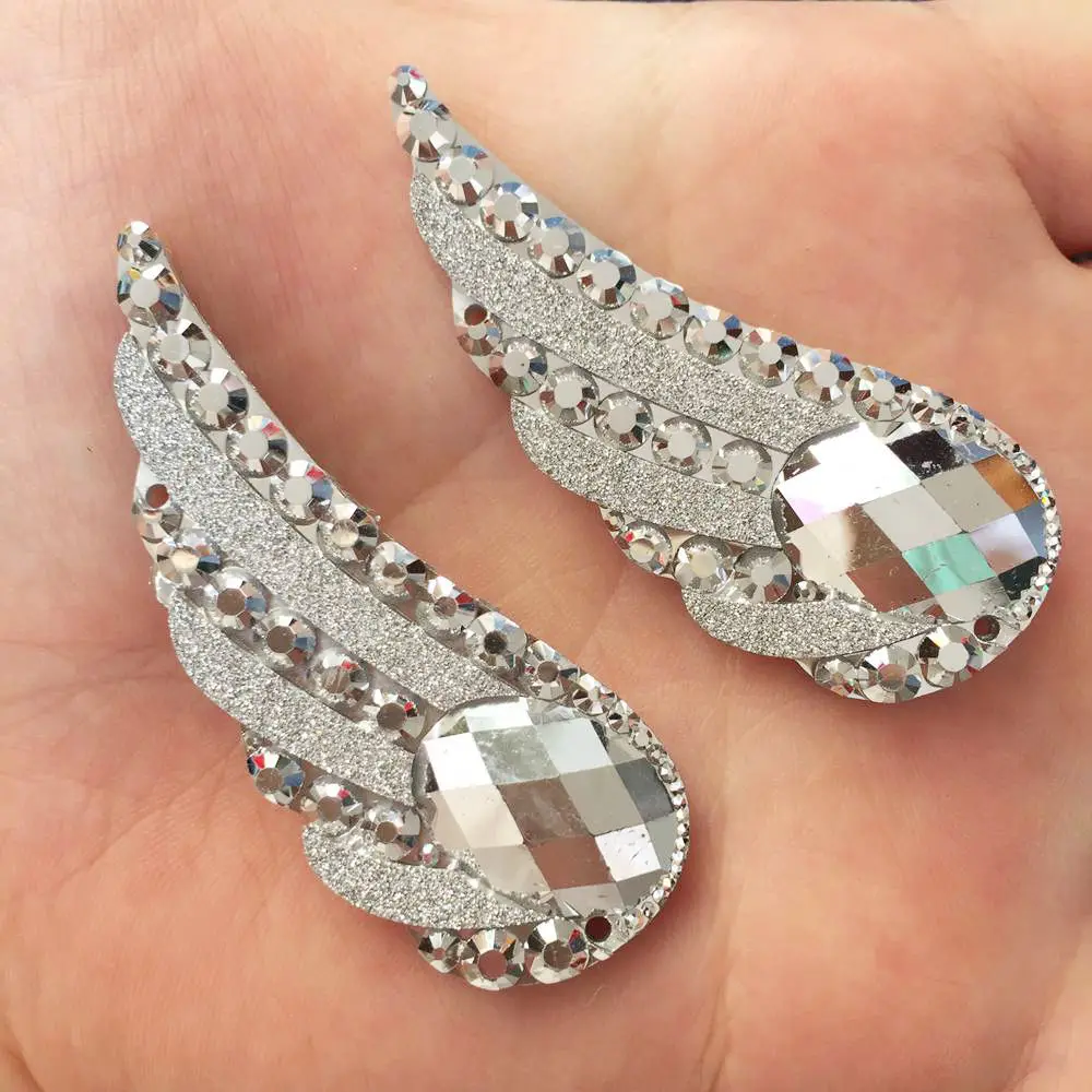 6pcs AB Resin Bling Angel Silver wing flatback rhinestone appliques DIY Wedding 2 hole craft Ornaments SF424
6pcs AB Resin Bling Angel Silver wing flatback rhinestone appliques DIY Wedding 2 hole craft Ornaments SF424