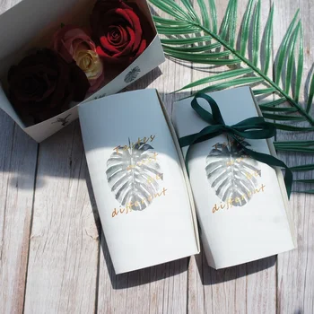 18.5*9*5.5cm 10pcs Tropical palm leaves design Paper Box cookie Chocolate soap candle wedding Birthday Party DIY Gifts Pack
18.5*9*5.5cm 10pcs Tropical palm leaves design Paper Box cookie Chocolate soap candle wedding Birthday Party DIY Gifts Pack