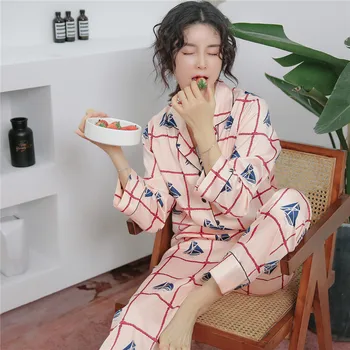 Newest 2 PCS Women Pajamas Sets with Pants Sexy Pyjama Flower Print Nightwear Silk Negligee Satin Sleepwear Pyjama
Newest 2 PCS Women Pajamas Sets with Pants Sexy Pyjama Flower Print Nightwear Silk Negligee Satin Sleepwear Pyjama