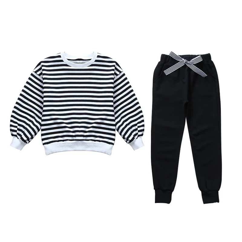 Autumn children's clothing set 2018 brand children's sportswear girls suit sports stripes baby girl school clothing
Autumn children's clothing set 2018 brand children's sportswear girls suit sports stripes baby girl school clothing