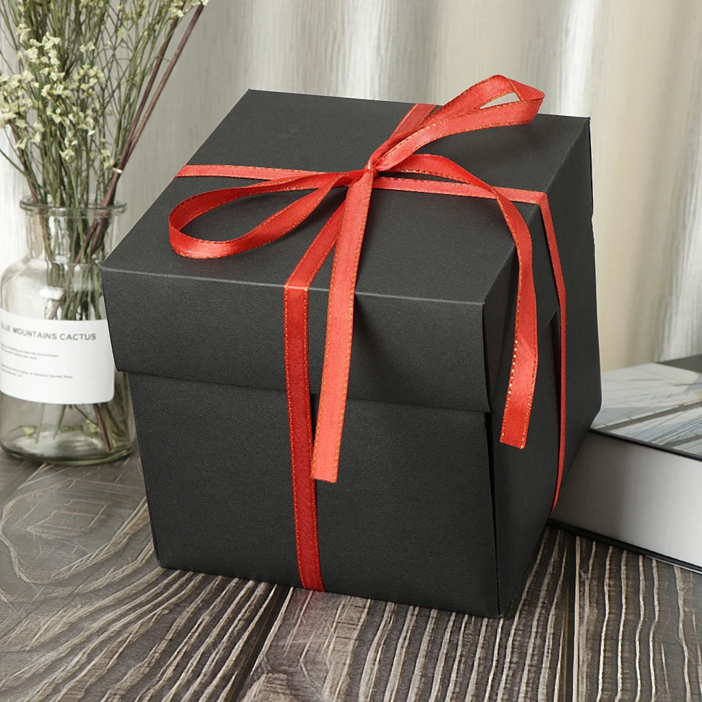 Funny Explosion Box Gift Anniversary Scrapbook DIY Photo Album Surprise Gift Container with Rope for Party Anniversary Birthday
Funny Explosion Box Gift Anniversary Scrapbook DIY Photo Album Surprise Gift Container with Rope for Party Anniversary Birthday