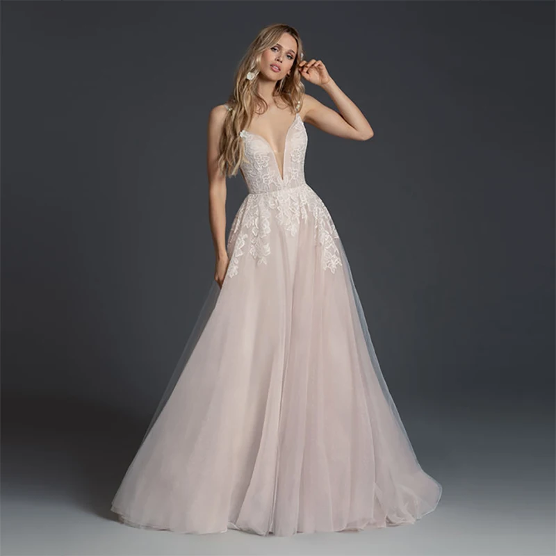 Verngo Appliqued Aline Wedding Dress Tulle Wedding Gowns Elegant V-buck Bride Dress Vestidos De Noiva Boho Wedding Dress
Verngo Appliqued Aline Wedding Dress Tulle Wedding Gowns Elegant V-buck Bride Dress Vestidos De Noiva Boho Wedding Dress