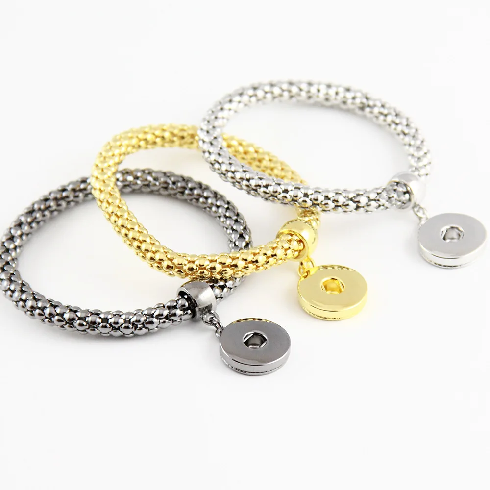 1pcs/lot DIY Bangles 3 colors 18mm watch Snap Bracelet Metal snap new button watch Jewelry Bracelet
1pcs/lot DIY Bangles 3 colors 18mm watch Snap Bracelet Metal snap new button watch Jewelry Bracelet