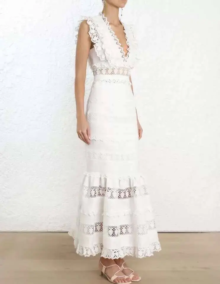 High Quality White Long Lace Dress Sleeveless Bodycon Evening Party Low Bosom Celebrity Sexy Night CLub Suits Dresses
High Quality White Long Lace Dress Sleeveless Bodycon Evening Party Low Bosom Celebrity Sexy Night CLub Suits Dresses