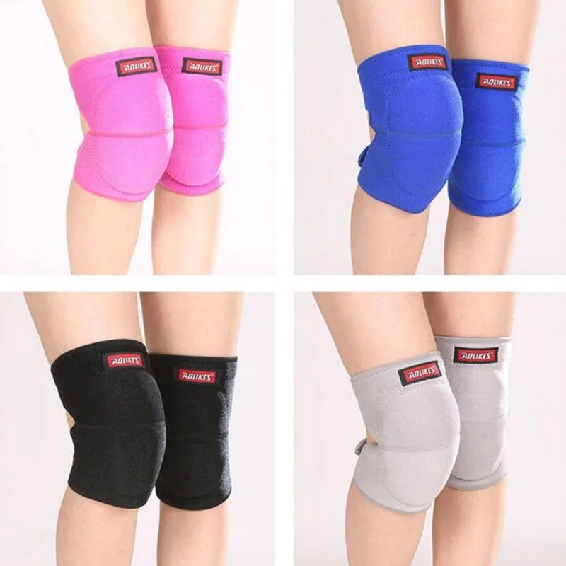 Knee Pads Soccer Running Slip Op Dance Kneepads Warm Sponge Outdoor Dancing Defensive Knees
Knee Pads Soccer Running Slip Op Dance Kneepads Warm Sponge Outdoor Dancing Defensive Knees