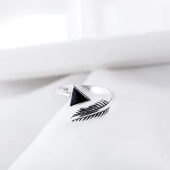 New Classic Retro Leaf 925 Sterling Silver Jewelry Gem Triangle Feather Natural Arrow Feather Opening Rings SR157
New Classic Retro Leaf 925 Sterling Silver Jewelry Gem Triangle Feather Natural Arrow Feather Opening Rings SR157