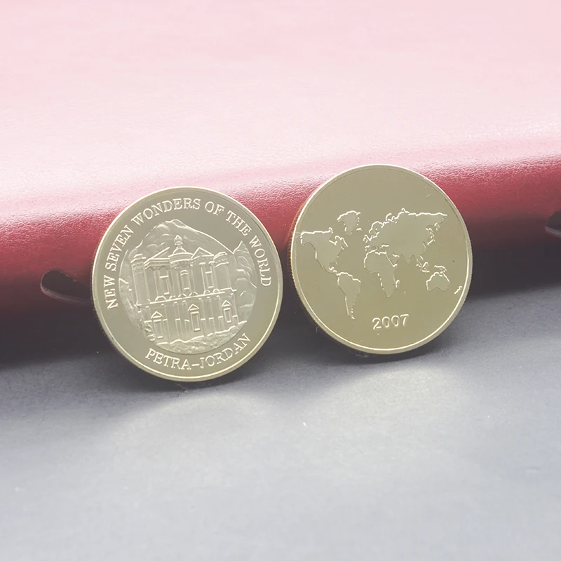 2007 Petra Jordan New Seven Wonders of The World Gold Plated Commemorative Coin with Capsule Cover
2007 Petra Jordan New Seven Wonders of The World Gold Plated Commemorative Coin with Capsule Cover