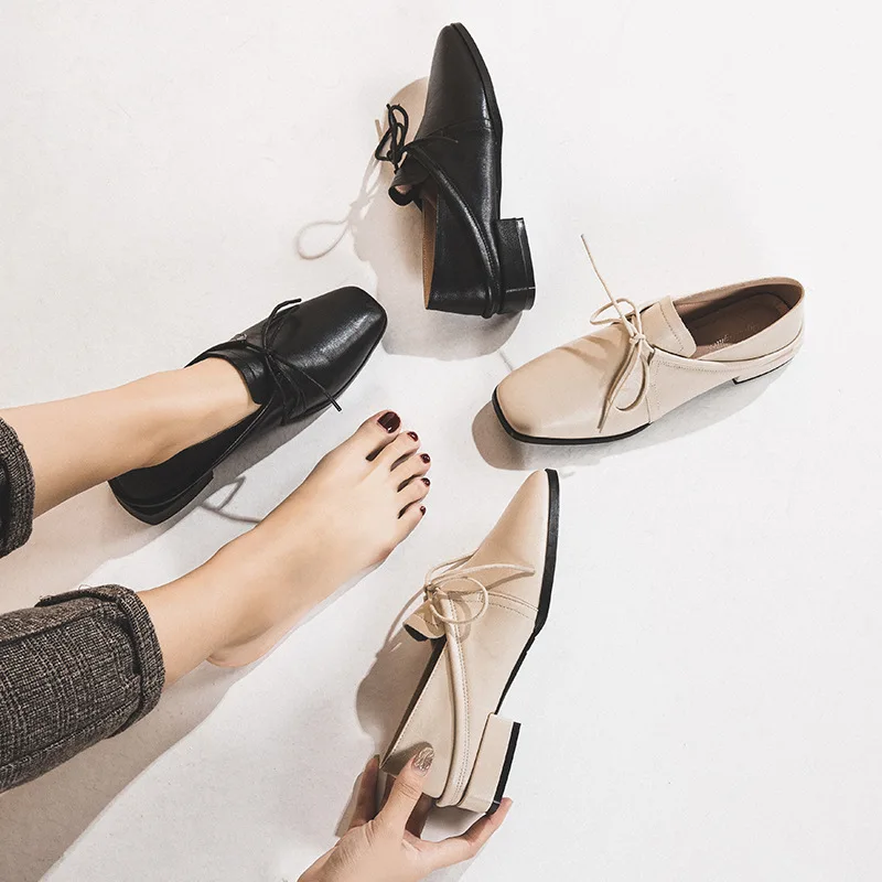 2019 summer new style simple and simple solid color flat shoes women soft and comfortable wild England style casual shoes
2019 summer new style simple and simple solid color flat shoes women soft and comfortable wild England style casual shoes