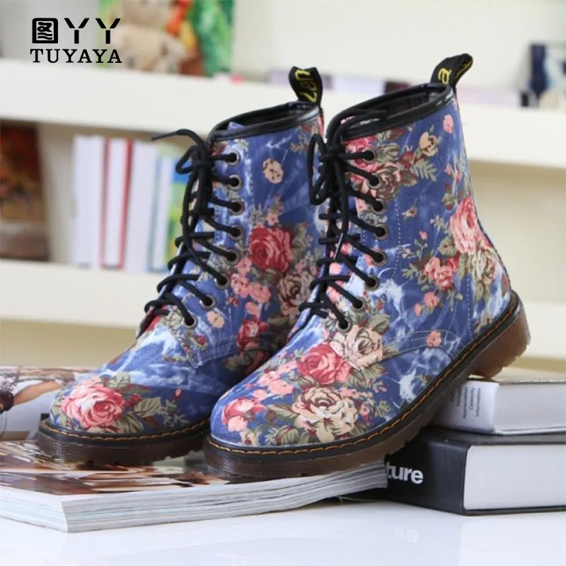 2019 Fashion Spring Autumn Vintage Flower Ankle Boots for Woman Lace-Up Motorcycle Cow Muscle Cowboy Flat Women Martin Boots
2019 Fashion Spring Autumn Vintage Flower Ankle Boots for Woman Lace-Up Motorcycle Cow Muscle Cowboy Flat Women Martin Boots
