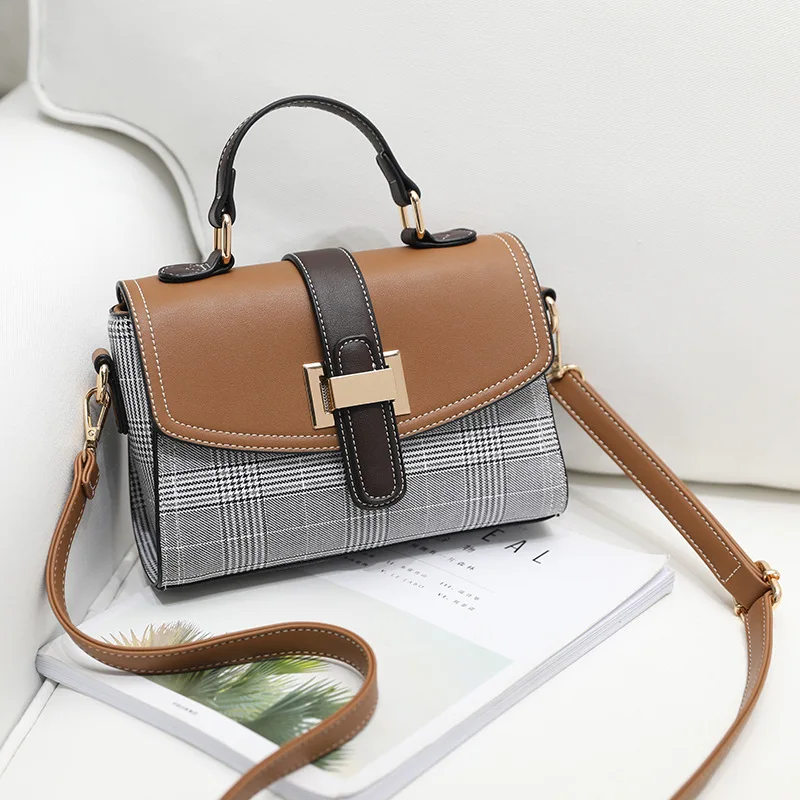 Panelled Woman Handbag Plaid Women's Shoulder Bags PU Leather Crossbody Bag Female Messenger Bags Soft Lady Designer Flap Bag
Panelled Woman Handbag Plaid Women's Shoulder Bags PU Leather Crossbody Bag Female Messenger Bags Soft Lady Designer Flap Bag