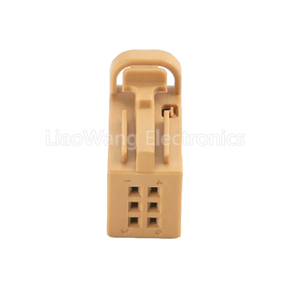6 Pin Automotive connector wiring harness connector plug with Terminal 0-1534121-2 6P
6 Pin Automotive connector wiring harness connector plug with Terminal 0-1534121-2 6P