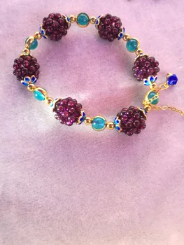 Free Shipping Pretty Hand Weave Round Shape Natural Red Garnet Gems Elasticity Bracelets
Free Shipping Pretty Hand Weave Round Shape Natural Red Garnet Gems Elasticity Bracelets