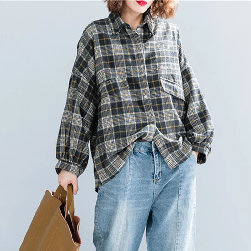 Johnature Casual Korean Plaid Blouse Coat 2019 New Spring Turn-down Collar Batwing Loose Cardigan Button Women Shirts 2 Colors
Johnature Casual Korean Plaid Blouse Coat 2019 New Spring Turn-down Collar Batwing Loose Cardigan Button Women Shirts 2 Colors