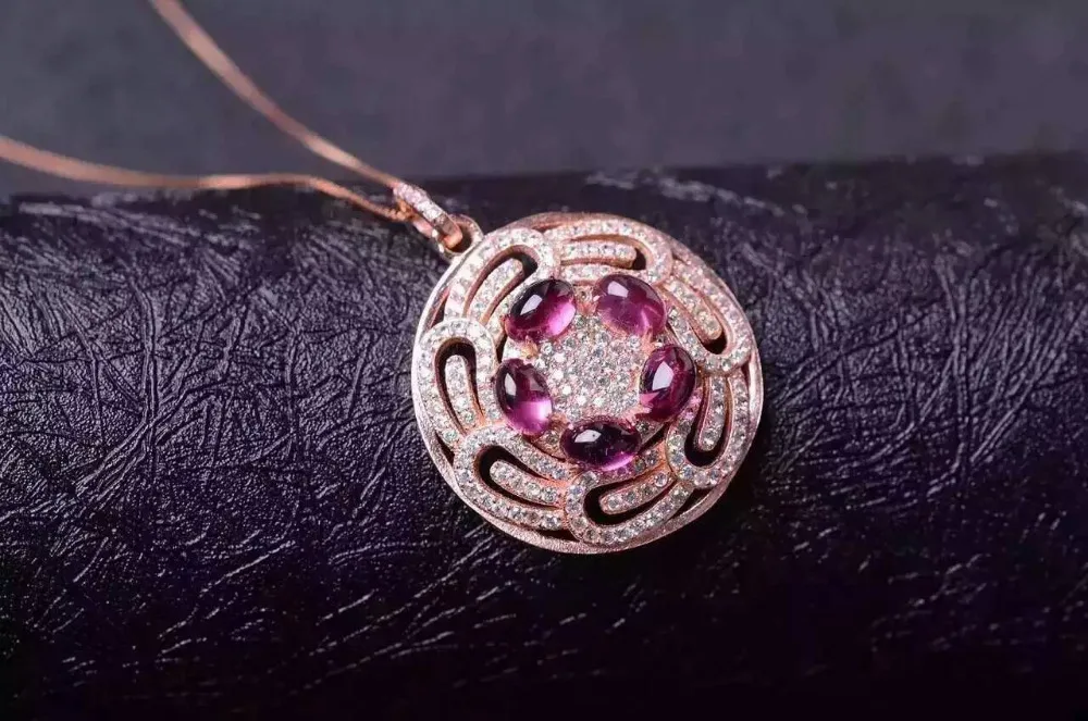 natural red garnet gem Elegant Thick round Pendant natural gemstone pendant necklace S925 silver women girl gift fine jewelery
natural red garnet gem Elegant Thick round Pendant natural gemstone pendant necklace S925 silver women girl gift fine jewelery