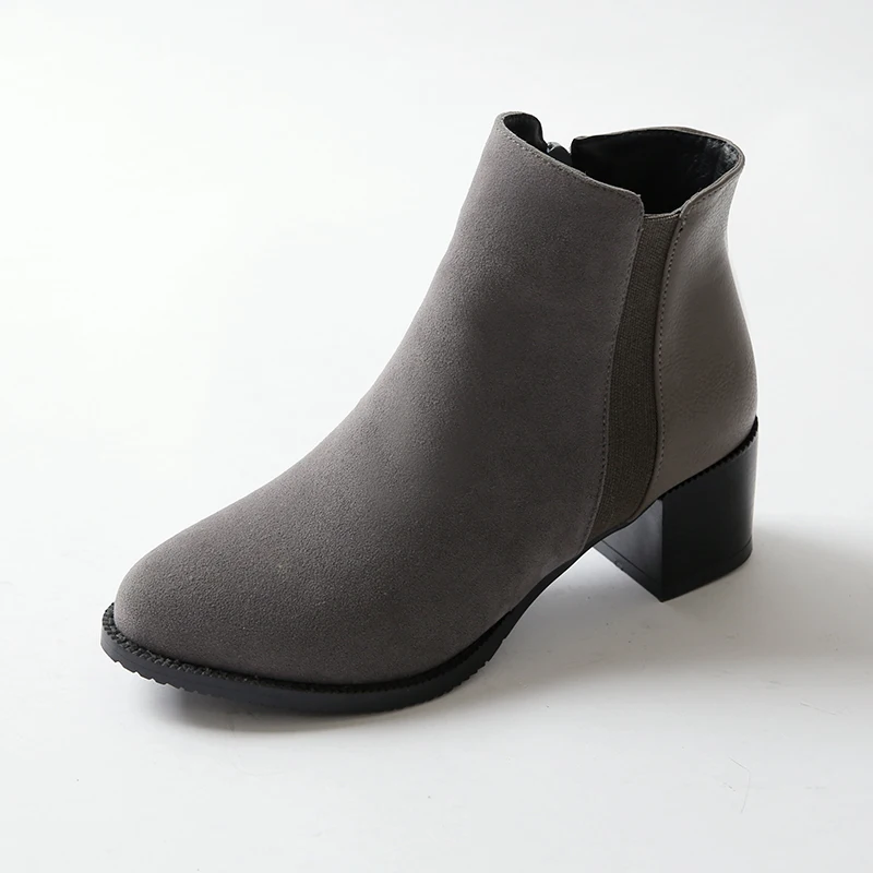 2018 Spring Black gray Comfortable High quality Cattle suede Zip Square heels Ankle Women boots
2018 Spring Black gray Comfortable High quality Cattle suede Zip Square heels Ankle Women boots