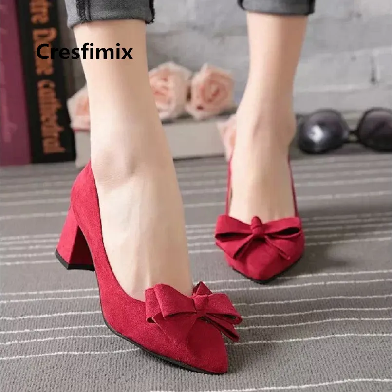 Femmes Hauts Talons Women Fashion Comfortable Red Flock Bow Tie High Heel Shoes Lady Casual Black Office High Heel Pumps E3291
Femmes Hauts Talons Women Fashion Comfortable Red Flock Bow Tie High Heel Shoes Lady Casual Black Office High Heel Pumps E3291
