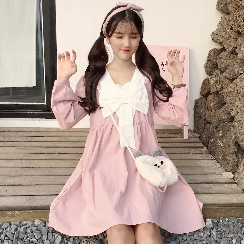 Japanese soft sister bow sweet high waist a-line Doll dress Mori girl College uniform loose sweet Lolita long sleeve girl dress
Japanese soft sister bow sweet high waist a-line Doll dress Mori girl College uniform loose sweet Lolita long sleeve girl dress