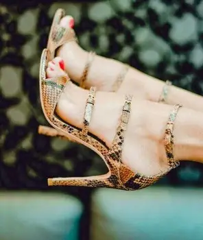 Summer New Brand Hot Woman Sexy Python Snake Skin Pu Cheap High Quality Open Toe Buckles Thin Heels High Heel Party Sandals Shoe
Summer New Brand Hot Woman Sexy Python Snake Skin Pu Cheap High Quality Open Toe Buckles Thin Heels High Heel Party Sandals Shoe