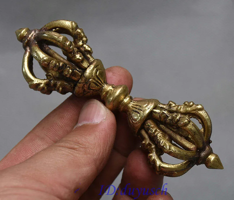 Crafts statue Tibetan Buddhism Tantra Fa Qi Copper Brass Vajra-pestle Phurba Dagger Holder
Crafts statue Tibetan Buddhism Tantra Fa Qi Copper Brass Vajra-pestle Phurba Dagger Holder