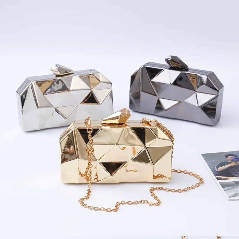Fashion Women Gold Acrylic Box Geometry Clutch Evening Bag Elegent Chain Handbag For Party Shoulder Bag Evening Purse
Fashion Women Gold Acrylic Box Geometry Clutch Evening Bag Elegent Chain Handbag For Party Shoulder Bag Evening Purse