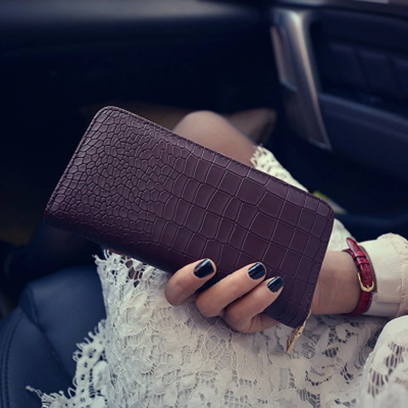 2019 PU Leather Women Wallets Long Fashion Female Wallets and Purse Crocodile Zipper Lady Day Clutch Card Holder porte monnaie
2019 PU Leather Women Wallets Long Fashion Female Wallets and Purse Crocodile Zipper Lady Day Clutch Card Holder porte monnaie