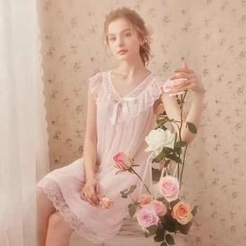 Free Shipping 2019 New Summer Lace Fairy Nightdress Women's Short Nightgown Pink and Purple Polyester and Modal Nightshirt
Free Shipping 2019 New Summer Lace Fairy Nightdress Women's Short Nightgown Pink and Purple Polyester and Modal Nightshirt