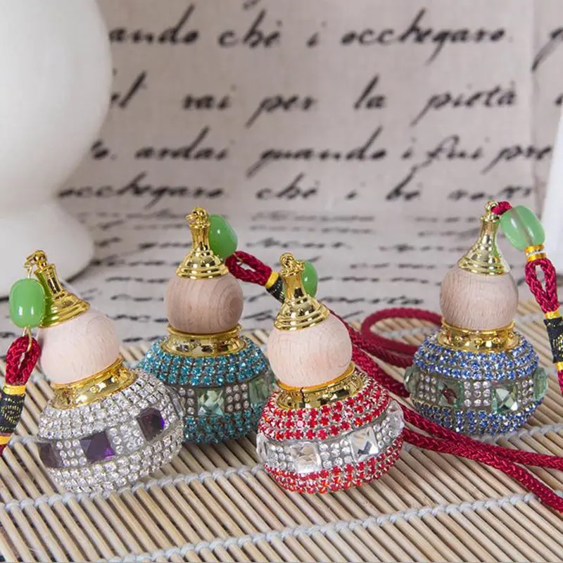 50pcs/lot Gigh Quality Essential Oil Perfume Bottle Empty Chinese Gourd Pendant Car Pendant Car Hanging Ornament + Dropper Tool
50pcs/lot Gigh Quality Essential Oil Perfume Bottle Empty Chinese Gourd Pendant Car Pendant Car Hanging Ornament + Dropper Tool