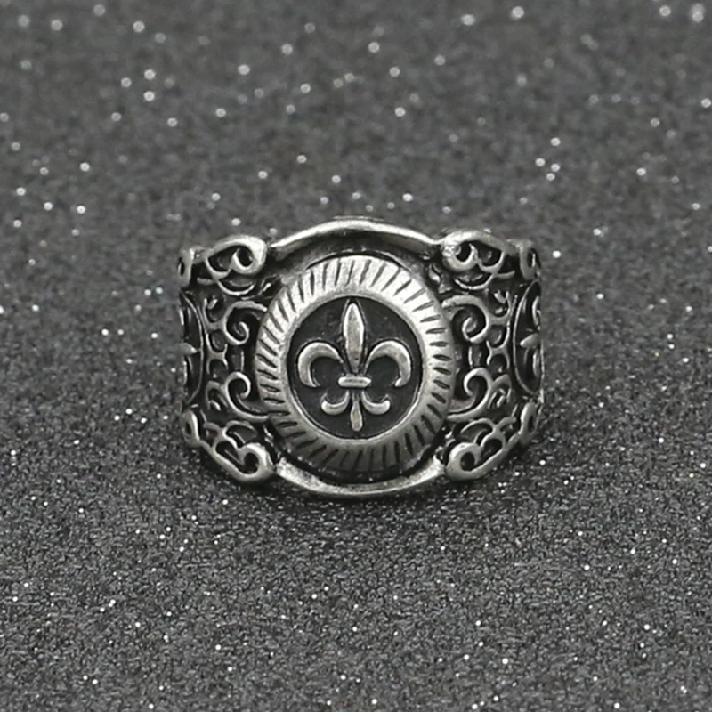 Assassins Creed Ring Master Logo Symbol Vintage Retro Altair Ezio Connor Desmond Grey Game Jewelry Wholesale
Assassins Creed Ring Master Logo Symbol Vintage Retro Altair Ezio Connor Desmond Grey Game Jewelry Wholesale