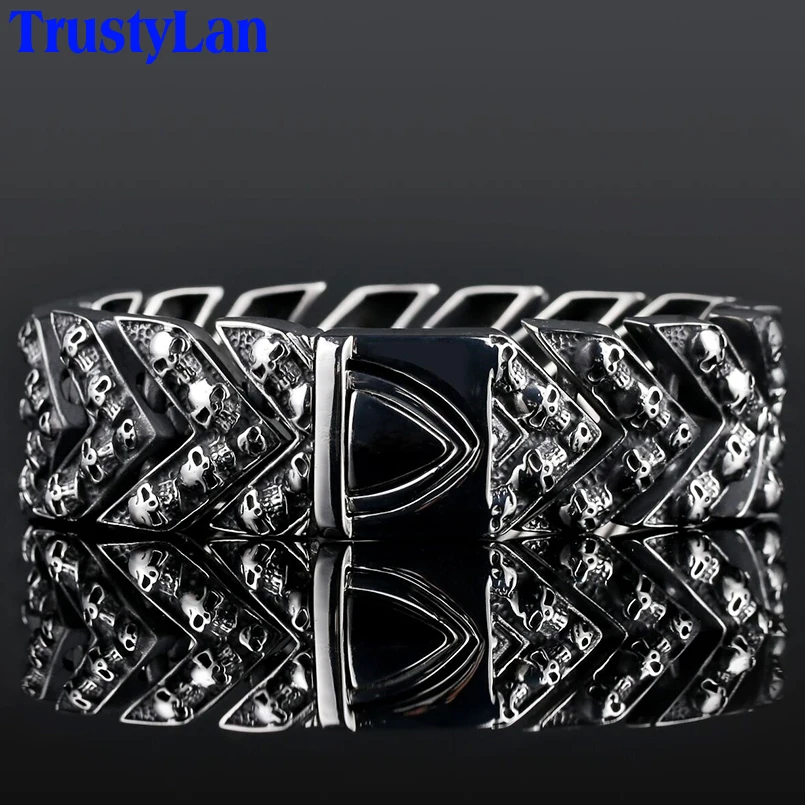 Gothic Style Skull Man Bracelet Male Punk Rock Stainless Steel Skeleton Hand Chain Biker Jewelry Friendship Mens Bracelets 2018
Gothic Style Skull Man Bracelet Male Punk Rock Stainless Steel Skeleton Hand Chain Biker Jewelry Friendship Mens Bracelets 2018