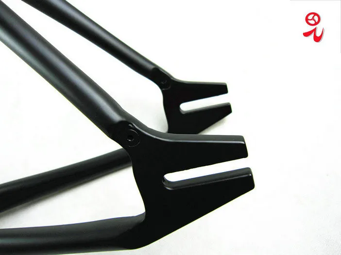most popular 700c fixed gear bicycle frame carbon fiber fixed gear bike frame track bicycle frame
most popular 700c fixed gear bicycle frame carbon fiber fixed gear bike frame track bicycle frame
