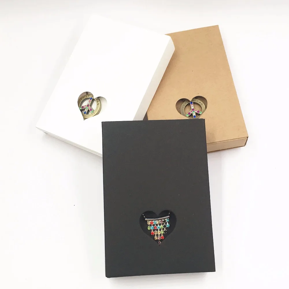 50set Love Jewelry Gift Boxes Kraft Paper Necklace/Earring/Accessory Display Box Heart Hollow Creative jewelry display box
50set Love Jewelry Gift Boxes Kraft Paper Necklace/Earring/Accessory Display Box Heart Hollow Creative jewelry display box