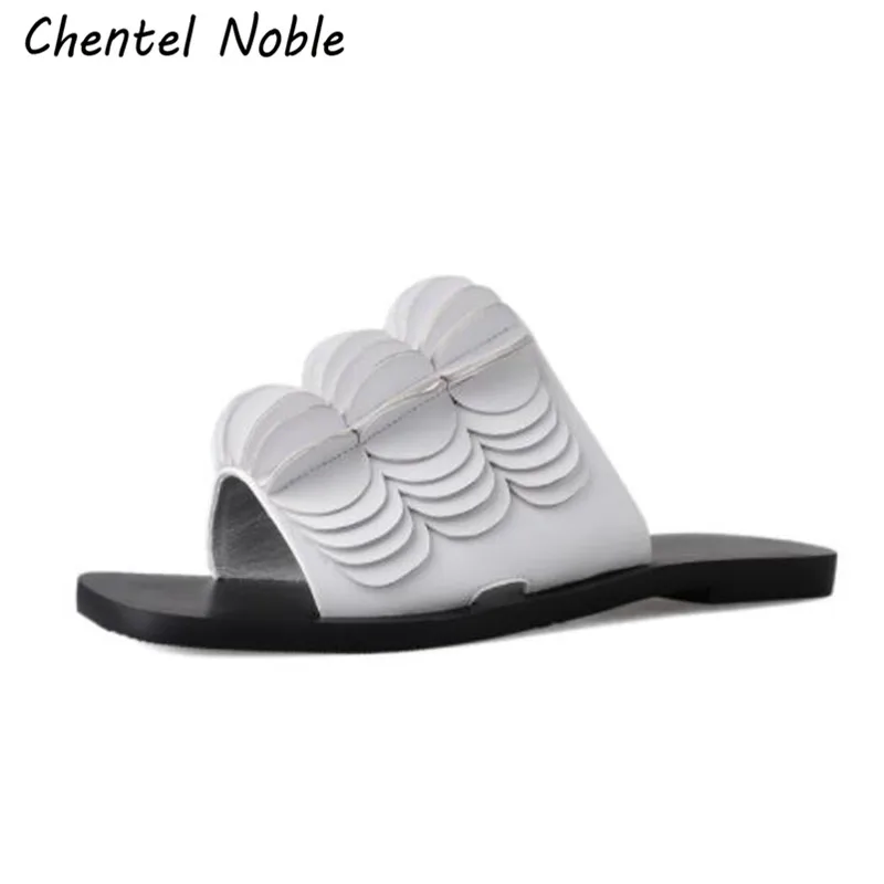 Brand Resign Sandals Sapatos Feminino 2019 Hot Selling Slides Shoes For Women's Soft Leather Beach Shoes 34-39 Size Summer
Brand Resign Sandals Sapatos Feminino 2019 Hot Selling Slides Shoes For Women's Soft Leather Beach Shoes 34-39 Size Summer