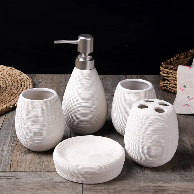 Creative Hand Drawn Ceramic Sanitary Ware Five-piece Bathroom Supplies Set Washing Cup Set Washing Set
Creative Hand Drawn Ceramic Sanitary Ware Five-piece Bathroom Supplies Set Washing Cup Set Washing Set