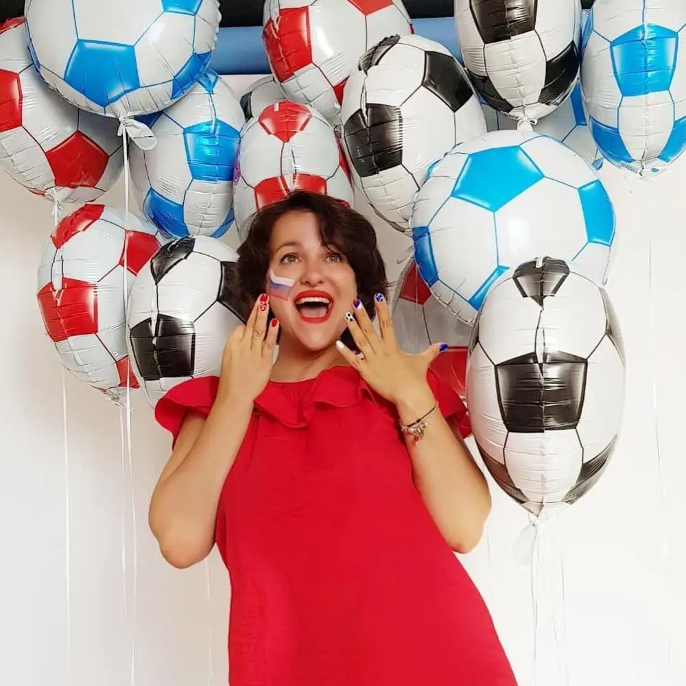 1PCS Soccer football balloons Sport helium balloon boby's birthday party decoration White Black Soccer Fans Celebration Ballon
1PCS Soccer football balloons Sport helium balloon boby's birthday party decoration White Black Soccer Fans Celebration Ballon