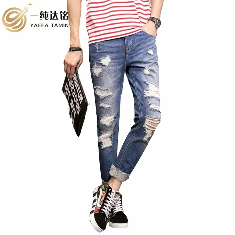 Casual Men pant Jeans Denim boy Jeans For men pant Hollow Out 2017 Autumn Winter Denim Pants Loose Long Trousers 18-35 years old
Casual Men pant Jeans Denim boy Jeans For men pant Hollow Out 2017 Autumn Winter Denim Pants Loose Long Trousers 18-35 years old