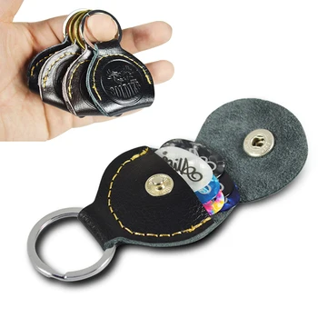Top Quality Guitar Pick Holder Genuine Leather Guitarra Plectrum Case Bag Keychain Shape Guitar Accessories Guitar Parts Holders
Top Quality Guitar Pick Holder Genuine Leather Guitarra Plectrum Case Bag Keychain Shape Guitar Accessories Guitar Parts Holders