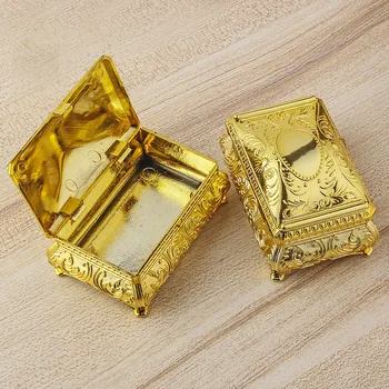 Mini Gold Plastic Storage Box Table Desk Sundries Organization Container Creative Candy Boxes for Wedding Party
Mini Gold Plastic Storage Box Table Desk Sundries Organization Container Creative Candy Boxes for Wedding Party