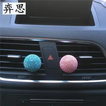 Diamond ball Perfume clip for car Exquisite lady car air conditioning decoration Perfume Colorful car styling Decorative perfume
Diamond ball Perfume clip for car Exquisite lady car air conditioning decoration Perfume Colorful car styling Decorative perfume