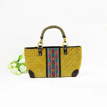 The new Thai version of the straw bag handbag national style fashion women 's rattan weaving environmental protection beach bag
The new Thai version of the straw bag handbag national style fashion women 's rattan weaving environmental protection beach bag