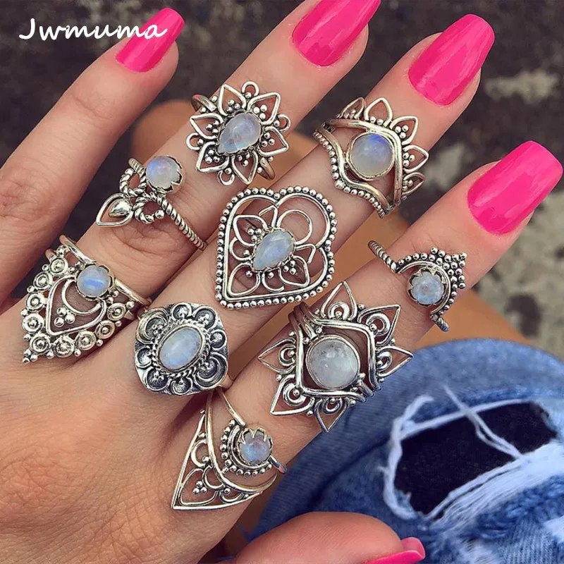 New Fashion Geometric Hollow Ring Set of Nine Ancient Silver Lotus Joint Ring for Women Metal Alloy Jewelry Party Gift Wholesale
New Fashion Geometric Hollow Ring Set of Nine Ancient Silver Lotus Joint Ring for Women Metal Alloy Jewelry Party Gift Wholesale