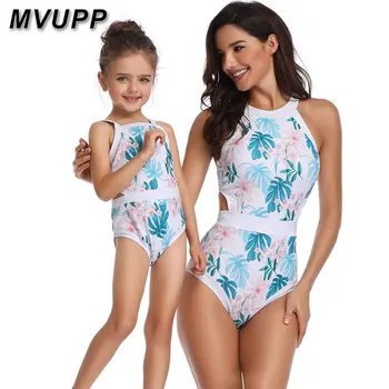 family look matching clothes one piece mommy and me swimsuit flounce mother daughter bikini outfits swimwear mom mama mum Beach
family look matching clothes one piece mommy and me swimsuit flounce mother daughter bikini outfits swimwear mom mama mum Beach