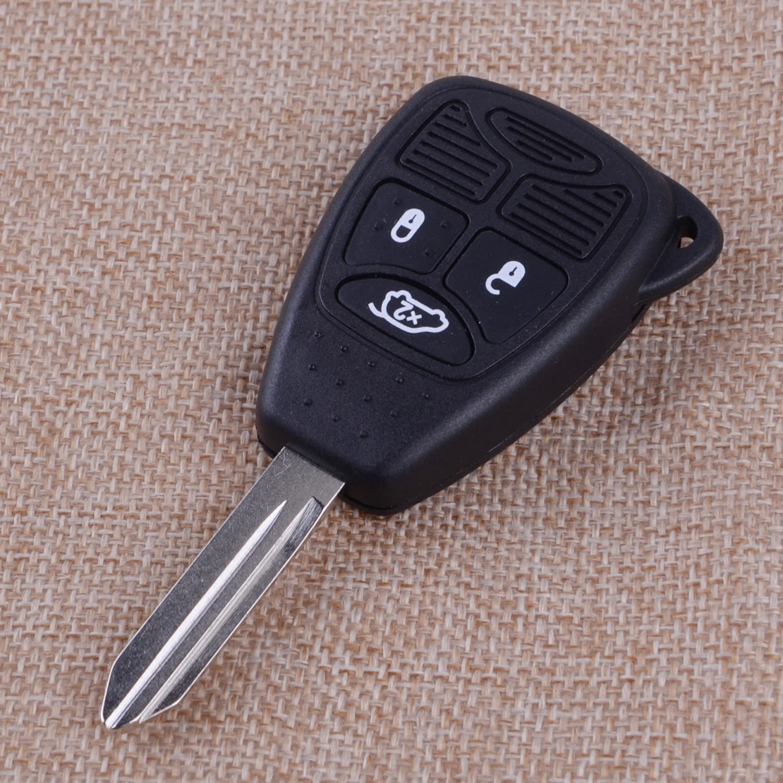 CITALL Car 433MHz 3 Button Smart Remote Key Fob With ID46 Chip Fit For Chrysler 300C PT Cruiser Sebring 2007
CITALL Car 433MHz 3 Button Smart Remote Key Fob With ID46 Chip Fit For Chrysler 300C PT Cruiser Sebring 2007