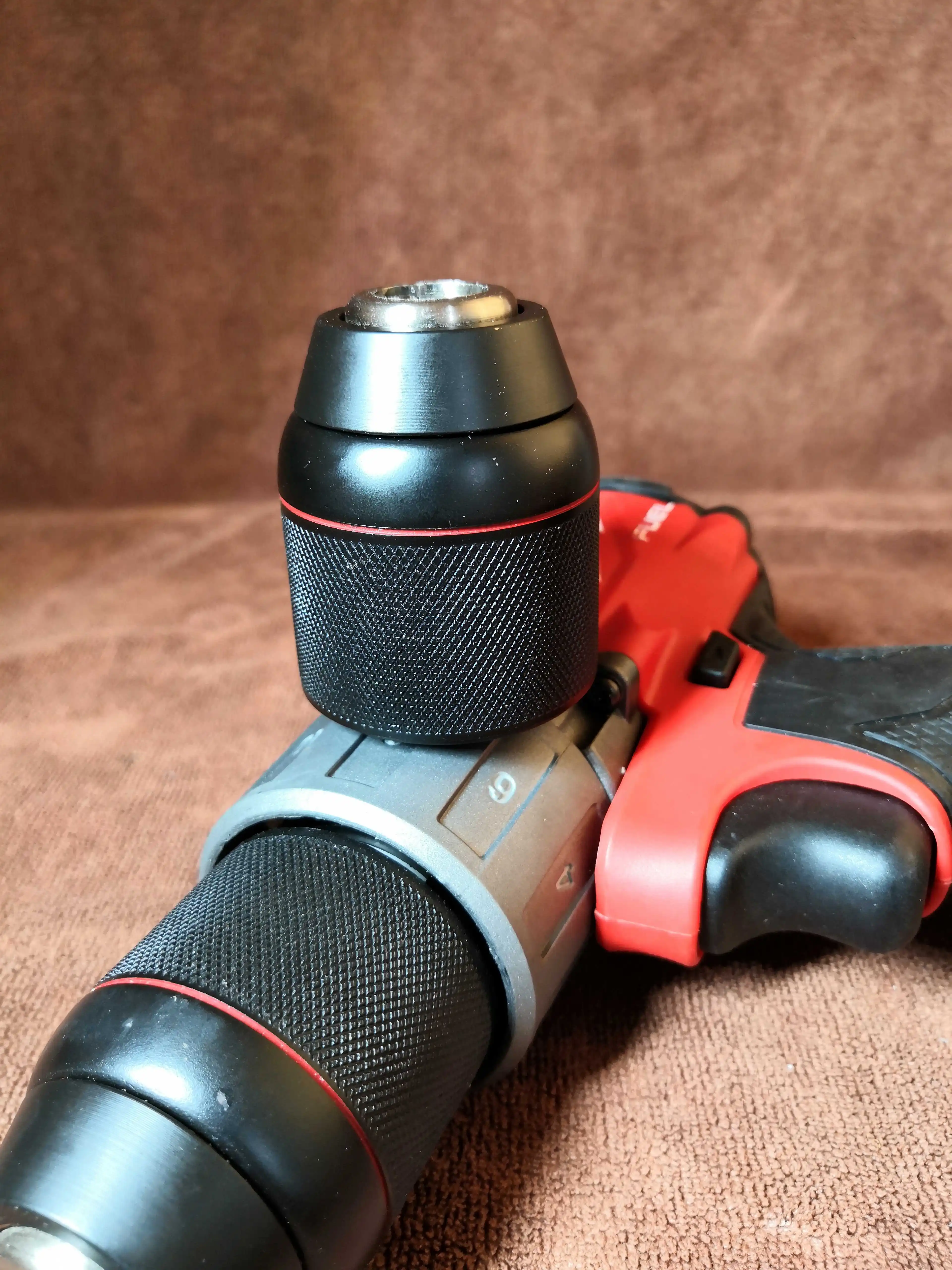 Milwaukee 2804 2704 electric drill percussion drill hand electric drill chuck 18V lithium electric tool accessories
Milwaukee 2804 2704 electric drill percussion drill hand electric drill chuck 18V lithium electric tool accessories