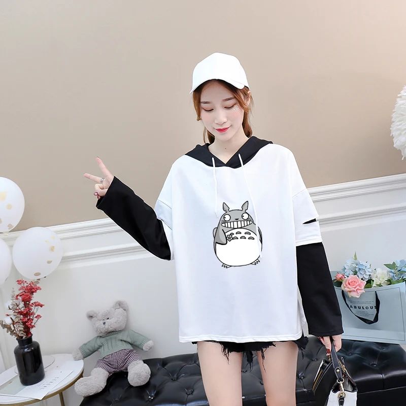 Loose Casual Kawaii Cartoon Totoro Print Long Sleeve Shirt Women Raglan Harajuku Spell Color Stitching Hooded T-shirts Tops Tees
Loose Casual Kawaii Cartoon Totoro Print Long Sleeve Shirt Women Raglan Harajuku Spell Color Stitching Hooded T-shirts Tops Tees