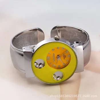 Manufacturers supply H candy colored Bracelet Watch high-end fashion Rhinestone female student quartz watch
Manufacturers supply H candy colored Bracelet Watch high-end fashion Rhinestone female student quartz watch