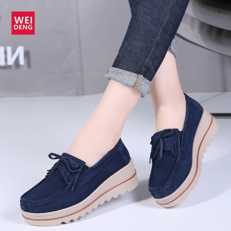 Weideng Cow Suede Women Shoes Slip On Short Plush Winter Solid Fringe EVA Platform Bowknot Casual Female Breathable Moccasins
Weideng Cow Suede Women Shoes Slip On Short Plush Winter Solid Fringe EVA Platform Bowknot Casual Female Breathable Moccasins