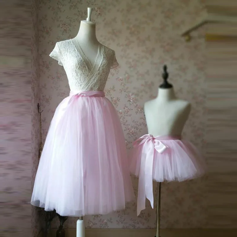 2017 Mother Daughter Tutu Pink Tulle Skirt Photography Props Mother Baby Matching Tutu Midi Skirts with Sashes Any Color Free
2017 Mother Daughter Tutu Pink Tulle Skirt Photography Props Mother Baby Matching Tutu Midi Skirts with Sashes Any Color Free